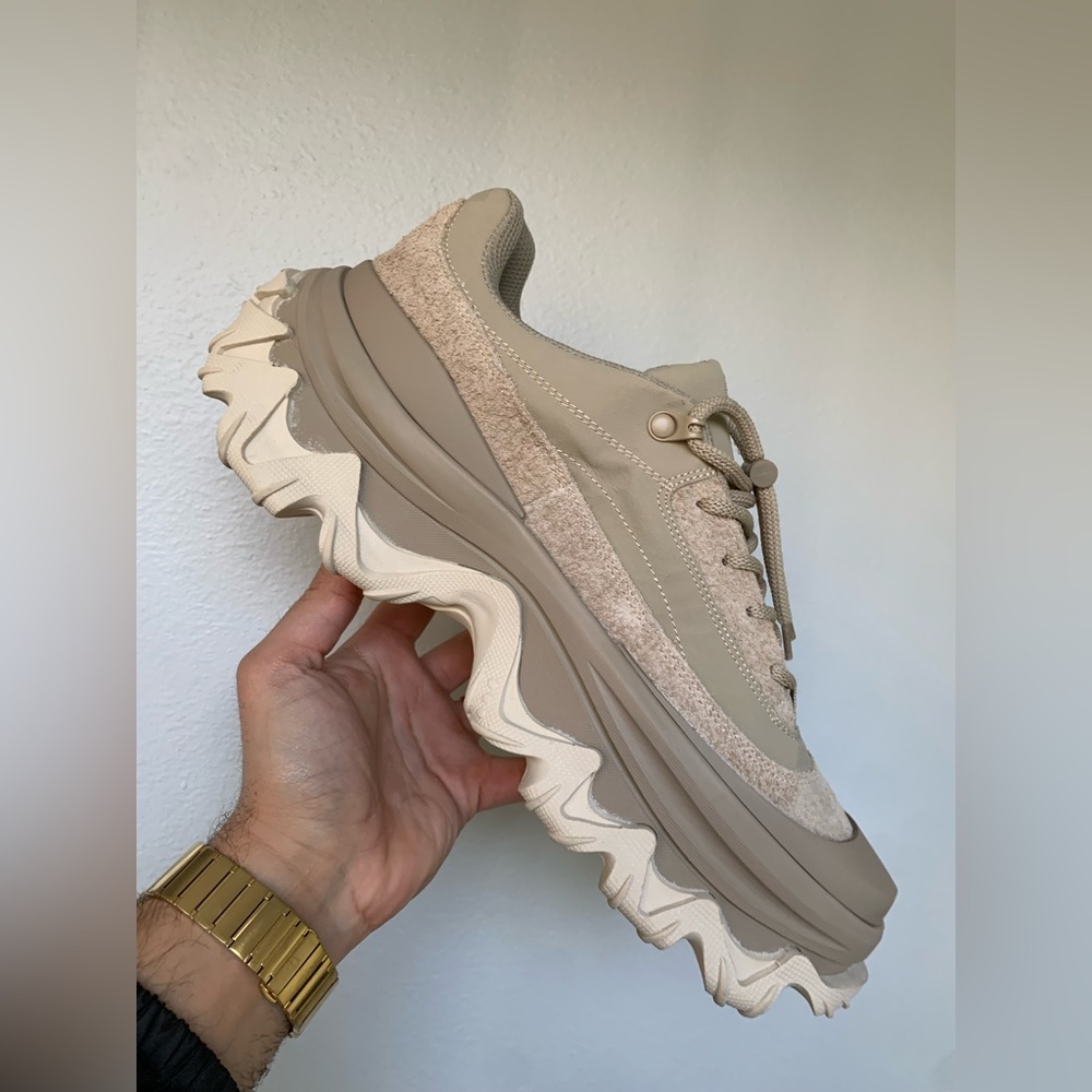 RAL7000STUDIO x Bershka Sneakers